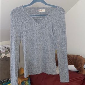 Long sleeve gray shirt